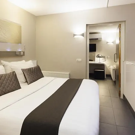 Hotel Cc 3*