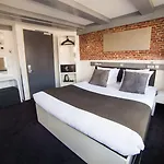 Cc 3*