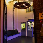 Cc Otel Amsterdam